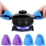 A Pair of Silicone Pot Holders