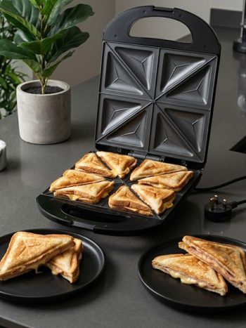Kisasahome | Your 2026 Home Upgrade Starts Here 21 4 Slice Sandwich Maker 1200W Non-Stick Double Heat RN- 1711 - Kisasahome Kenya